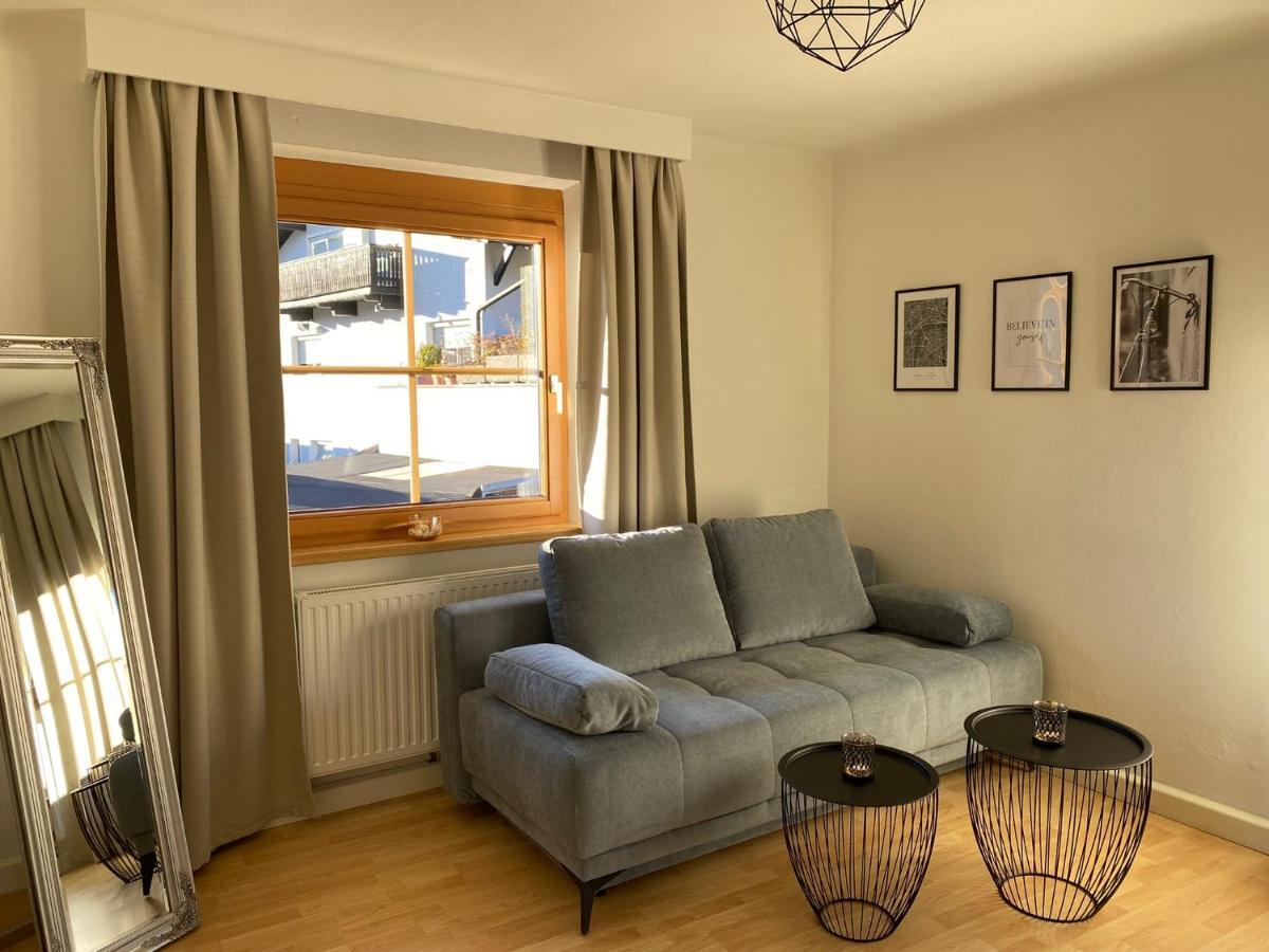 Gemuetliche Wohnung Mit Gartenblick Innsbruck Luaran gambar